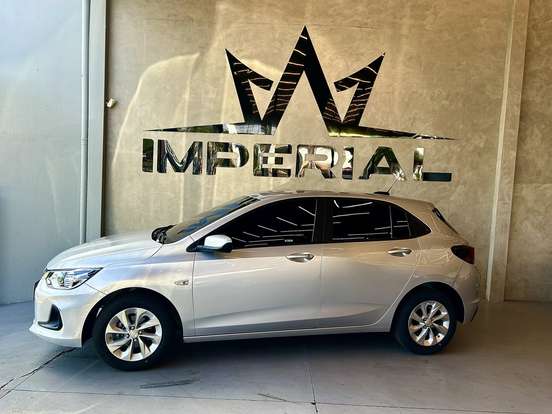 CHEVROLET-ONIX-2019