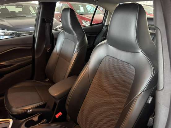 CHEVROLET-ONIX-2024