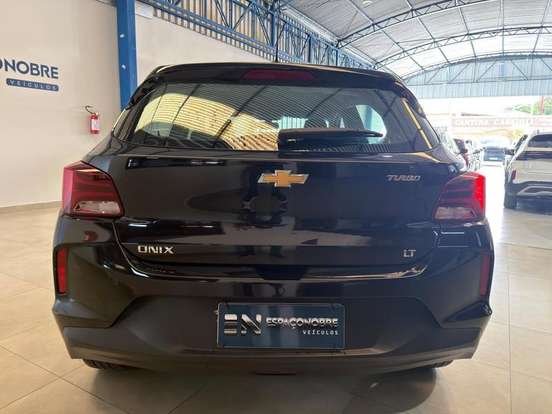 CHEVROLET-ONIX-2020