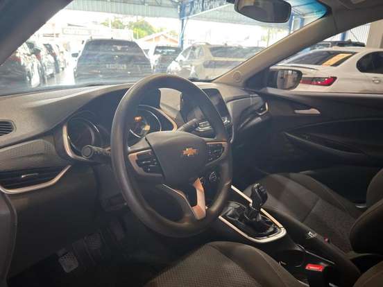CHEVROLET-ONIX-2020