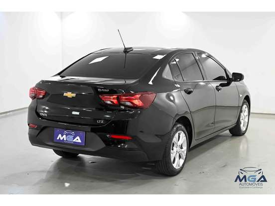 CHEVROLET-ONIX-2022