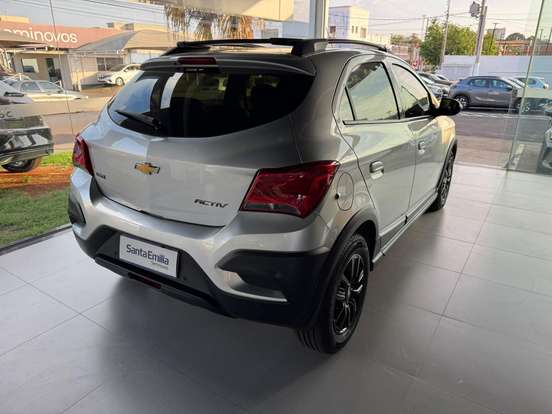 CHEVROLET-ONIX-2019