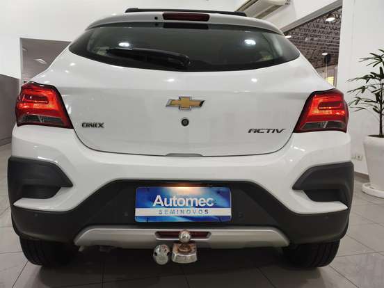 CHEVROLET-ONIX-2017