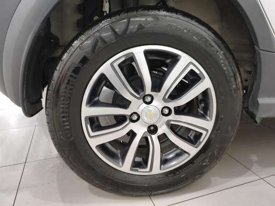 CHEVROLET-ONIX-2017