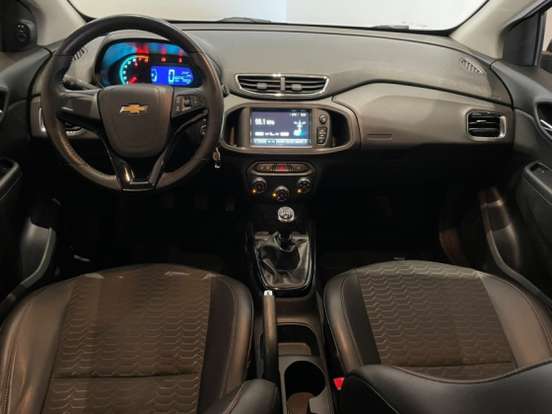 CHEVROLET-ONIX-2018