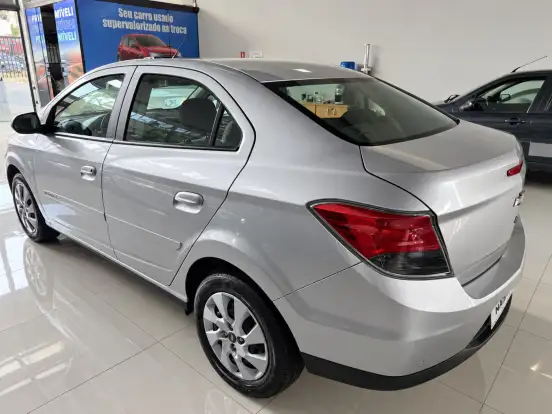 CHEVROLET-PRISMA-2015