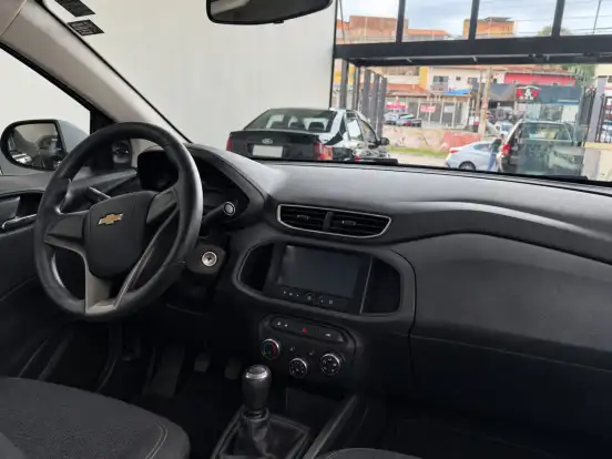 CHEVROLET-PRISMA-2015