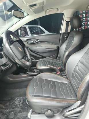 CHEVROLET-PRISMA-2019