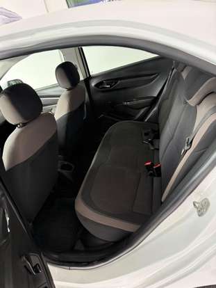 CHEVROLET-PRISMA-2015