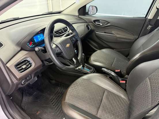 CHEVROLET-PRISMA-2016