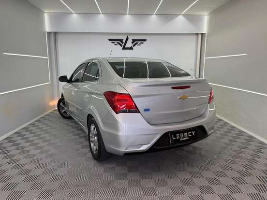 CHEVROLET-PRISMA-2016