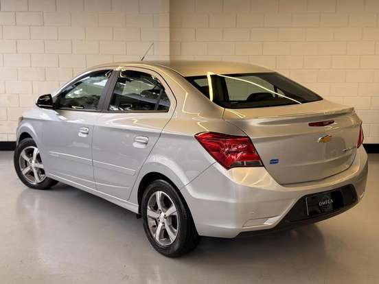 CHEVROLET-PRISMA-2017