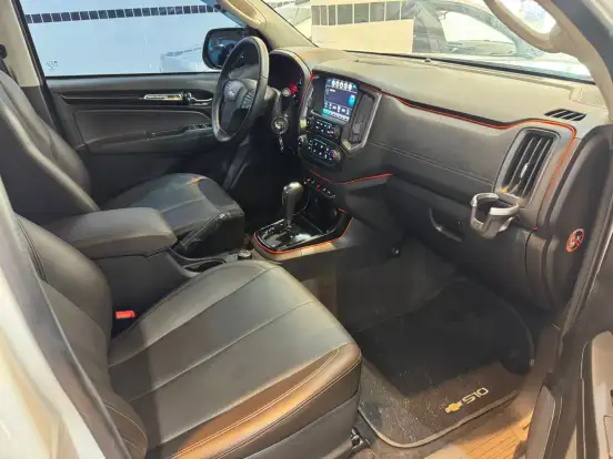 CHEVROLET-S10-2.8 HIGH COUNTRY 4X4 CD 16V TURBO DIESEL 4P AUTOMÁTICO CHEVROLET-S10-2018