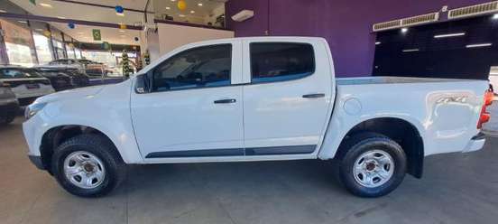CHEVROLET-S10-2.8 16V TURBO DIESEL LS CS 4X4 MANUAL CHEVROLET-S10-2023