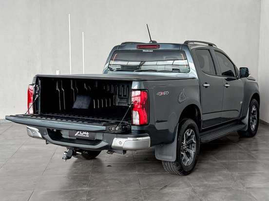 CHEVROLET-S10-2.8 16V TURBO DIESEL LTZ CD 4X4 AUTOMÁTICO CHEVROLET-S10-2025