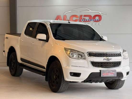 CHEVROLET-S10-2.8 LT 4X4 CD 16V TURBO DIESEL 4P AUTOMÁTICO CHEVROLET-S10-2015