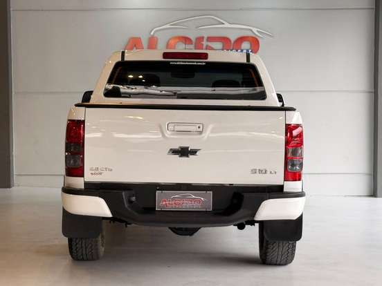CHEVROLET-S10-2.8 LT 4X4 CD 16V TURBO DIESEL 4P AUTOMÁTICO CHEVROLET-S10-2015