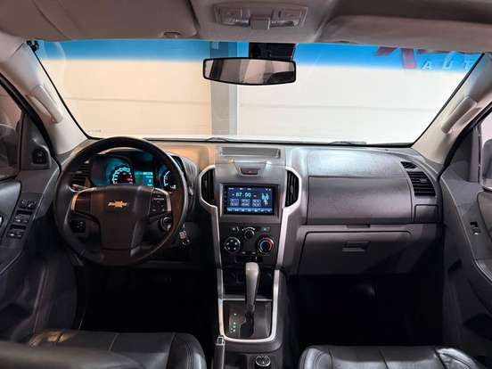 CHEVROLET-S10-2.8 LT 4X4 CD 16V TURBO DIESEL 4P AUTOMÁTICO CHEVROLET-S10-2015
