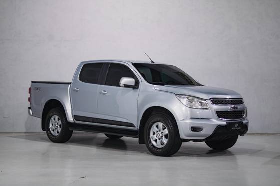CHEVROLET S10 2.8 LT 4X4 CD 16V TURBO DIESEL 4P MANUAL