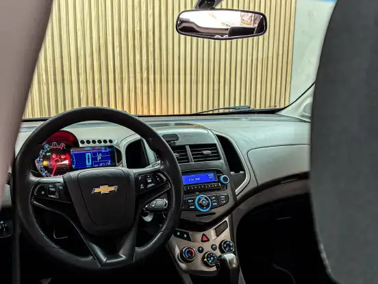 CHEVROLET-SONIC-1.6 LTZ 16V FLEX 4P AUTOMÁTICO CHEVROLET-SONIC-2013