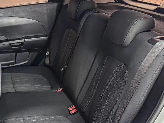 CHEVROLET-SONIC-2013