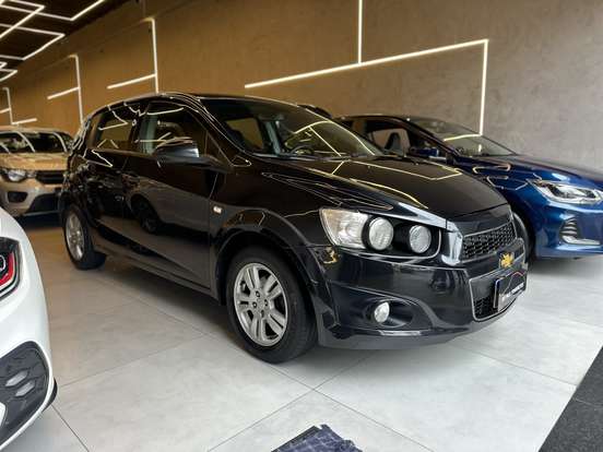 CHEVROLET-SONIC-1.6 LT 16V FLEX 4P AUTOMÁTICO CHEVROLET-SONIC-2013