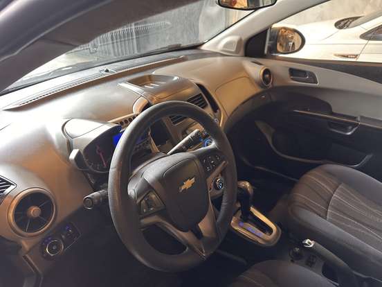 CHEVROLET-SONIC-2013