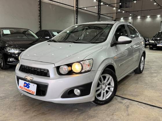 CHEVROLET SONIC 1.6 LTZ SEDAN 16V FLEX 4P AUTOMÁTICO
