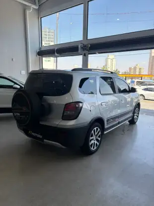 CHEVROLET-SPIN-1.8 ACTIV 8V FLEX 4P AUTOMÁTICO CHEVROLET-SPIN-2017