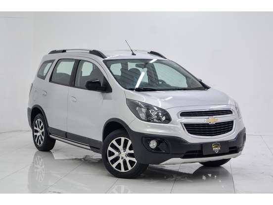 CHEVROLET-SPIN-2015