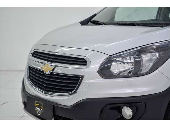 CHEVROLET-SPIN-2015