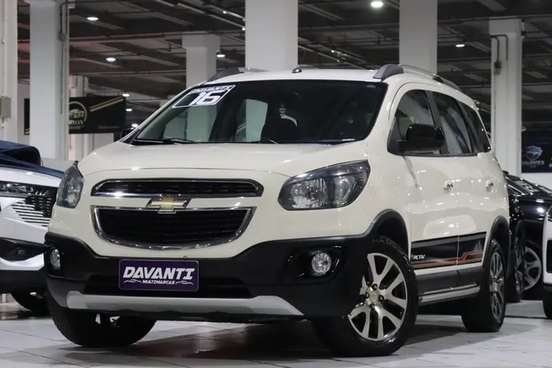 CHEVROLET-SPIN-2015