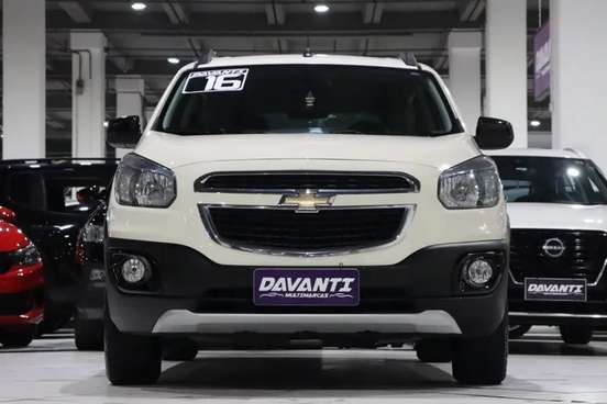 CHEVROLET-SPIN-2015