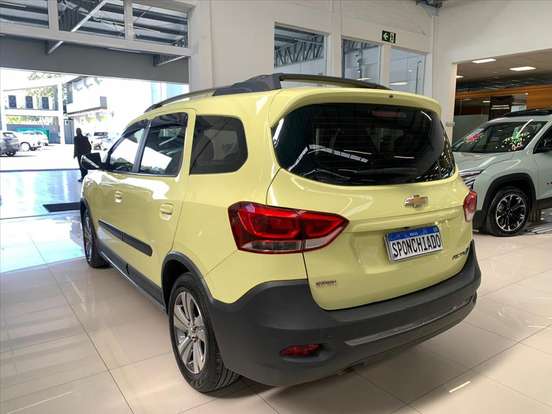 CHEVROLET-SPIN-2018