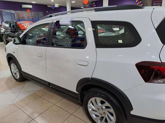CHEVROLET-SPIN-1.8 LTZ 8V FLEX 4P AUTOMÁTICO CHEVROLET-SPIN-2024