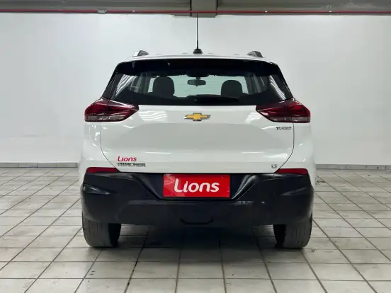 CHEVROLET-TRACKER-2024