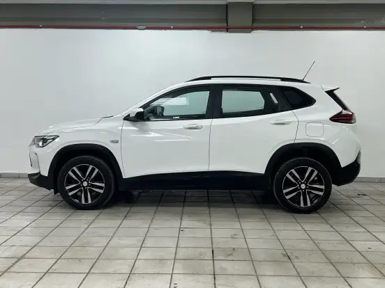 CHEVROLET-TRACKER-2024