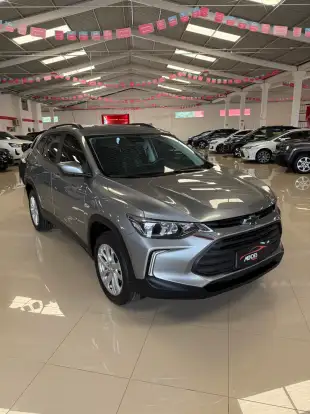 CHEVROLET-TRACKER-2024