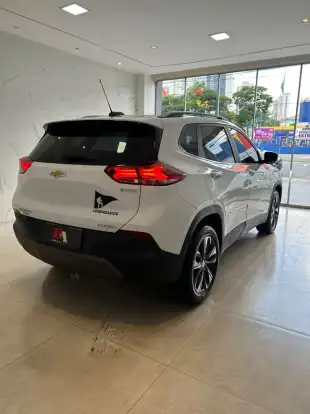 CHEVROLET-TRACKER-2024