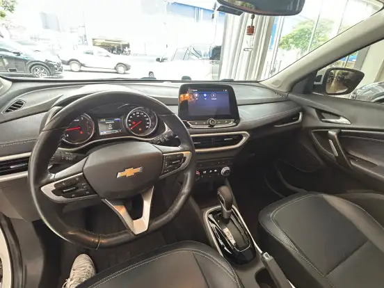 CHEVROLET-TRACKER-2024