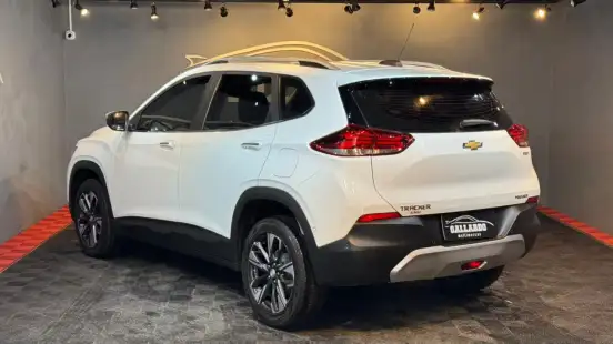 CHEVROLET-TRACKER-2022