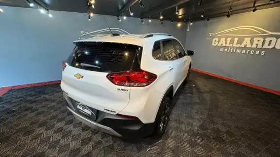 CHEVROLET-TRACKER-2022