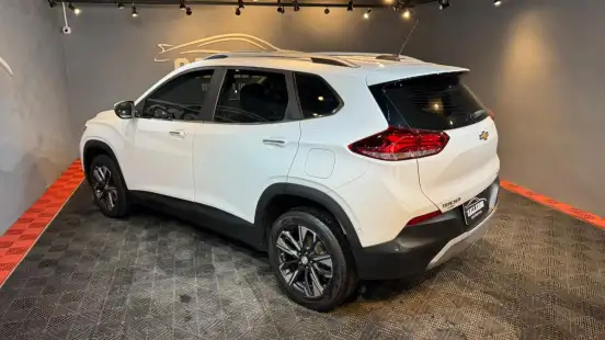 CHEVROLET-TRACKER-2022