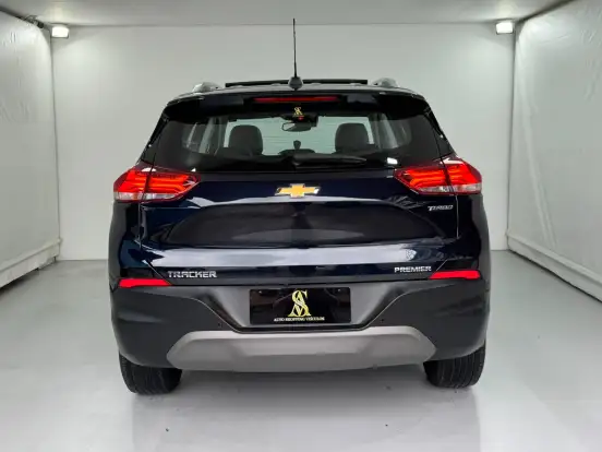 CHEVROLET-TRACKER-2023