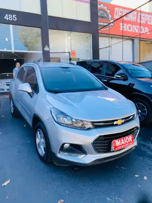 CHEVROLET-TRACKER-2018