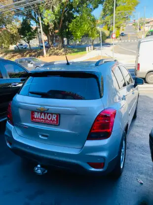 CHEVROLET-TRACKER-2018