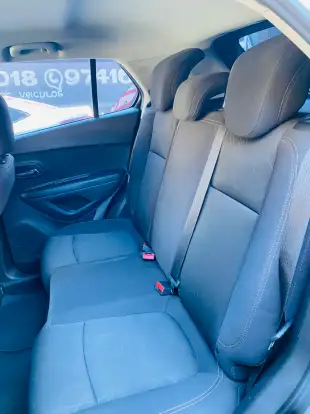 CHEVROLET-TRACKER-2018
