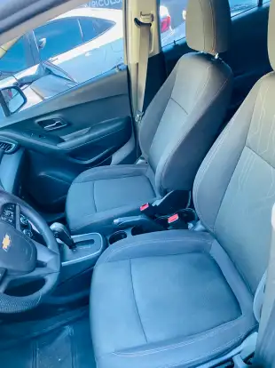 CHEVROLET-TRACKER-2018