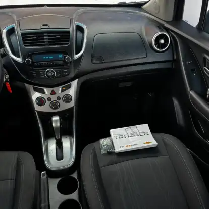 CHEVROLET-TRACKER-2016