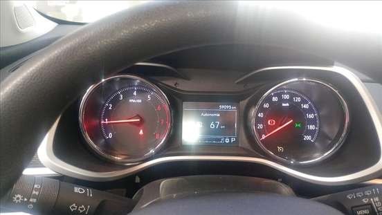 CHEVROLET-TRACKER-2023